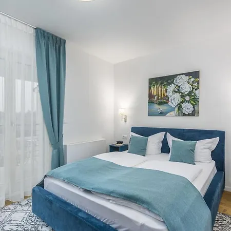 Casa vacanze With 2 Bedrooms Labinci
