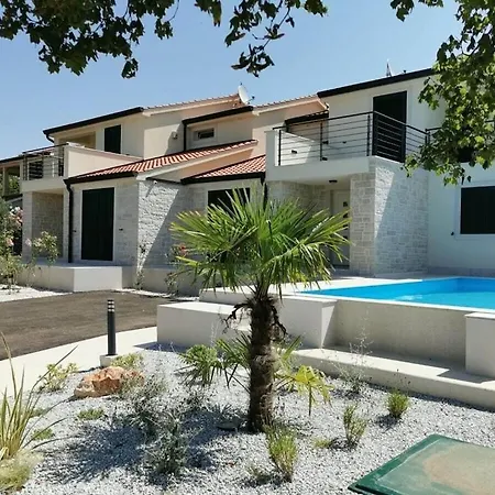 Casa vacanze With 2 Bedrooms